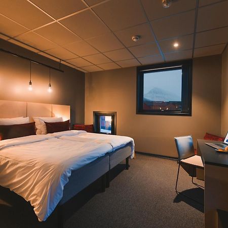 Svalbard Hotell | The Vault Longyearbyen Bagian luar foto